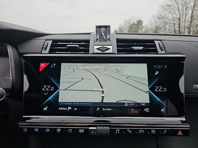 Fahrzeugabbildung DS Automobiles DS7 Crossback E-Tense 4x4 So Chic PHEV Navi LED ACC Apple CarPlay Android Auto