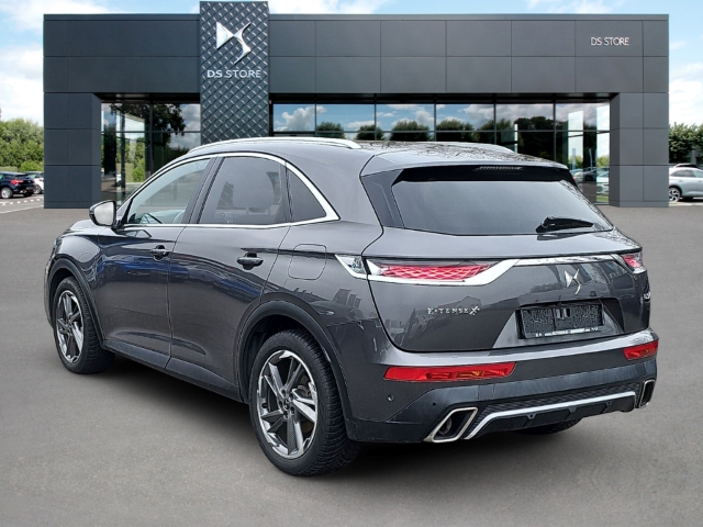 Fahrzeugabbildung DS Automobiles DS7 Crossback E-Tense 4x4 So Chic PHEV Navi LED ACC Apple CarPlay Android Auto