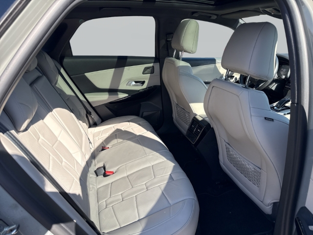 Fahrzeugabbildung DS Automobiles DS7 Opera Panorama Leder Digitales Cockpit Memory Sitze Massagesitze Klimasitze