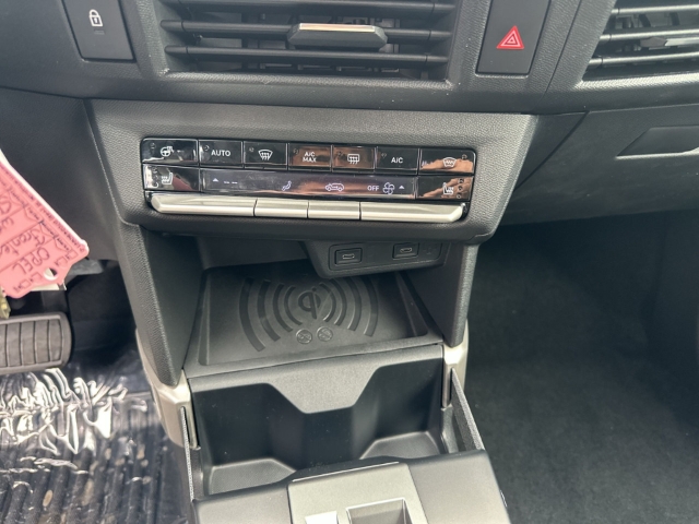 Fahrzeugabbildung Opel Frontera GS Mild-Hybrid Navi LED Apple CarPlay Android Auto Klimaautom Musikstreaming