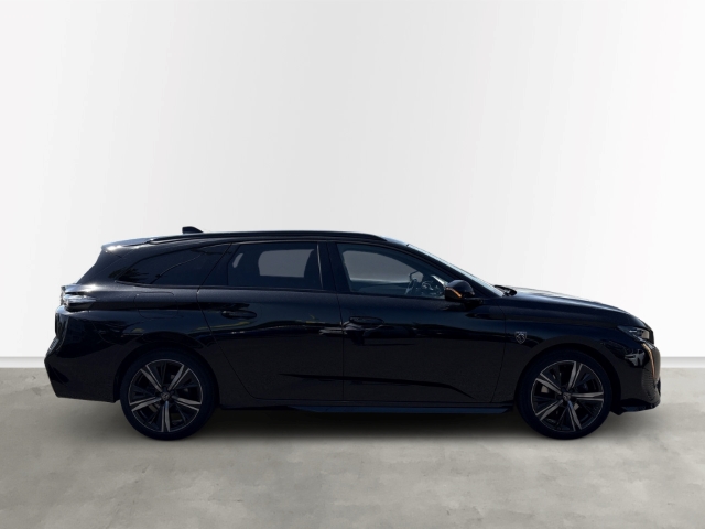 Fahrzeugabbildung Peugeot 308 SW GT El. Panodach Navi Digitales Cockpit Memory Sitze Soundsystem 360 Kamera