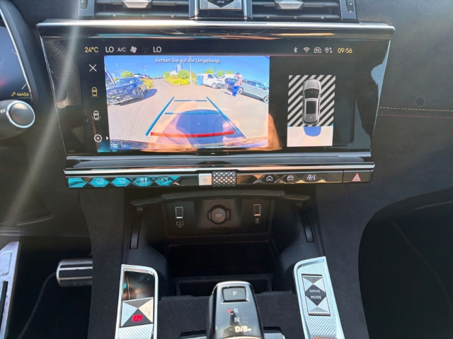 Fahrzeugabbildung DS Automobiles DS7 DS E-Tense 225 kW Performance Line + 4x2 AHK Digitales Cockpit LED Ambientebeleuchtung