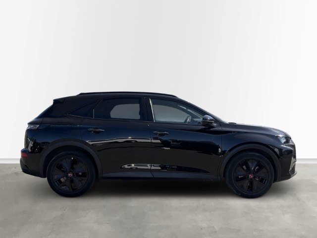 Fahrzeugabbildung DS Automobiles DS7 DS E-Tense 225 kW Performance Line + 4x2 AHK Digitales Cockpit LED Ambientebeleuchtung