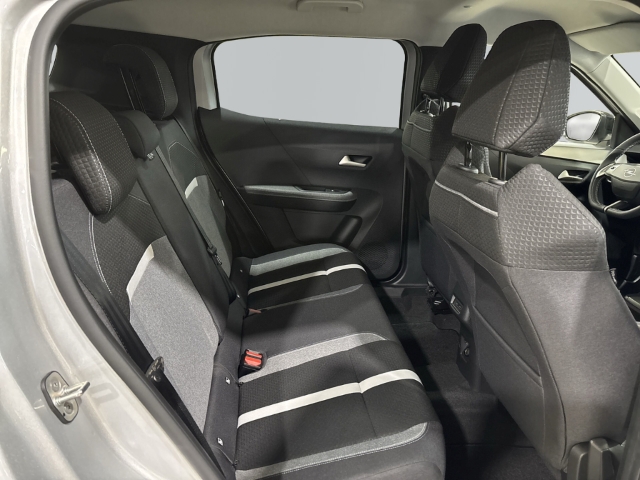 Fahrzeugabbildung Opel Frontera GS Navi AWR LED Apple CarPlay Android Auto Klimaautom Musikstreaming DAB