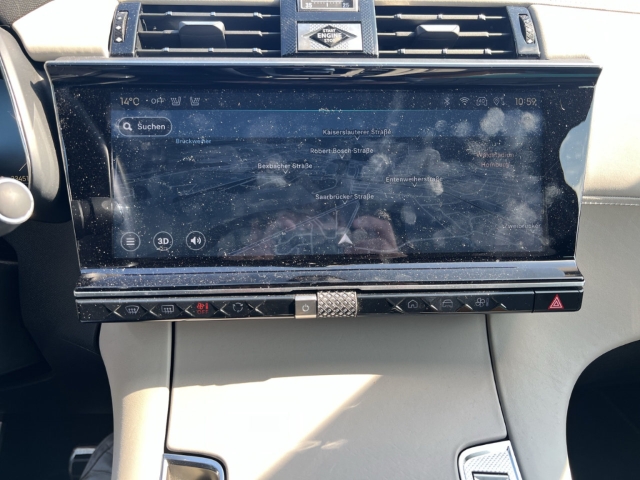 Fahrzeugabbildung DS Automobiles DS7 E-Tense 300 kW Opera 4x4 AD Panorama Leder Digitales Cockpit Memory Sitze
