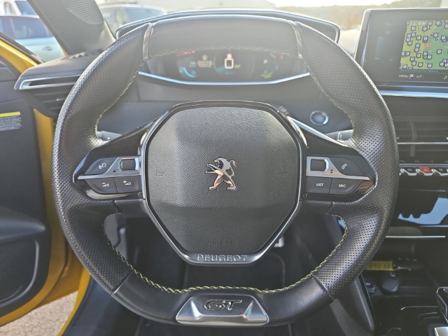 Fahrzeugabbildung Peugeot e-208 GT Elektro Panorama Navi LED ACC Apple CarPlay Android Auto Klimaautom Fahrerprofil