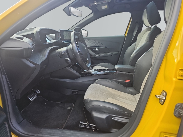 Fahrzeugabbildung Peugeot e-208 GT Elektro Panorama Navi LED ACC Apple CarPlay Android Auto Klimaautom Fahrerprofil