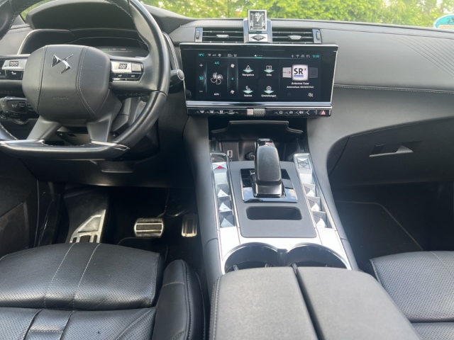 Fahrzeugabbildung DS Automobiles DS7 DS E-Tense 360 kW La Premiere 4x4 AD Panorama Leder Digitales Cockpit Memory Sitze