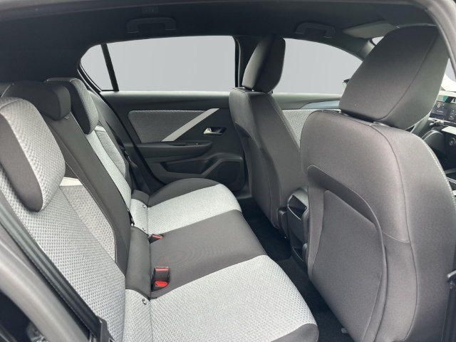 Fahrzeugabbildung Opel Astra L Edition Digitales Cockpit LED Apple CarPlay Android Auto Klimaautom Musikstreaming