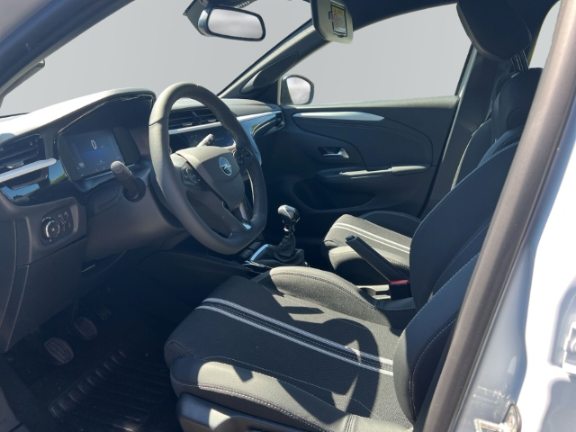 Fahrzeugabbildung Opel Corsa GS AWR LED ACC Apple CarPlay Android Auto DAB SHZ LenkradHZG Totwinkelassistent
