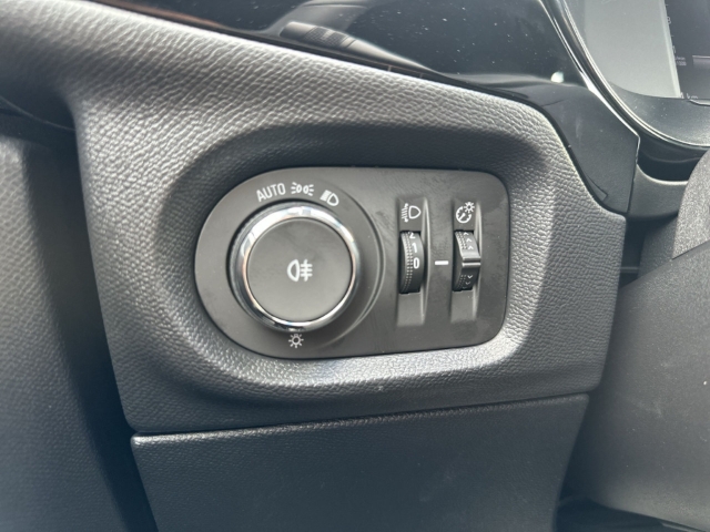 Fahrzeugabbildung Opel Corsa GS LED Apple CarPlay Android Auto Musikstreaming DAB SHZ LenkradHZG Totwinkelassistent