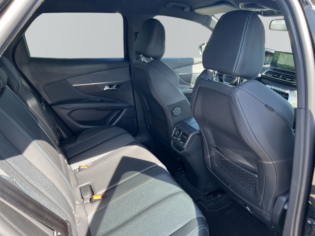 Fahrzeugabbildung Peugeot 3008 Allure Pack Navi Digitales Cockpit 360 Kamera LED 2-Zonen-Klimaautom DAB SHZ
