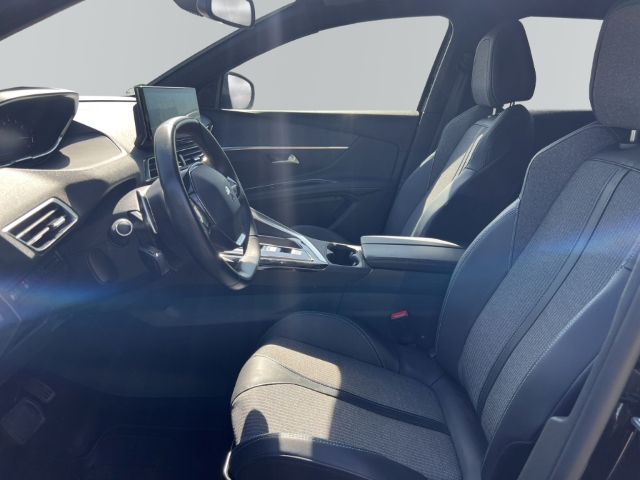Fahrzeugabbildung Peugeot 3008 Allure Pack Navi Digitales Cockpit 360 Kamera LED 2-Zonen-Klimaautom DAB SHZ
