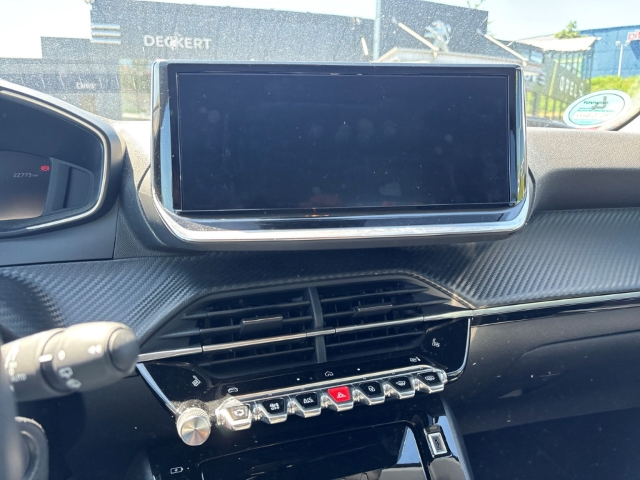 Fahrzeugabbildung Peugeot 208 Allure LED Klimaautom Fahrerprofil DAB SHZ Spurhalteass. Verkehrszeichenerk. Notbremsass.
