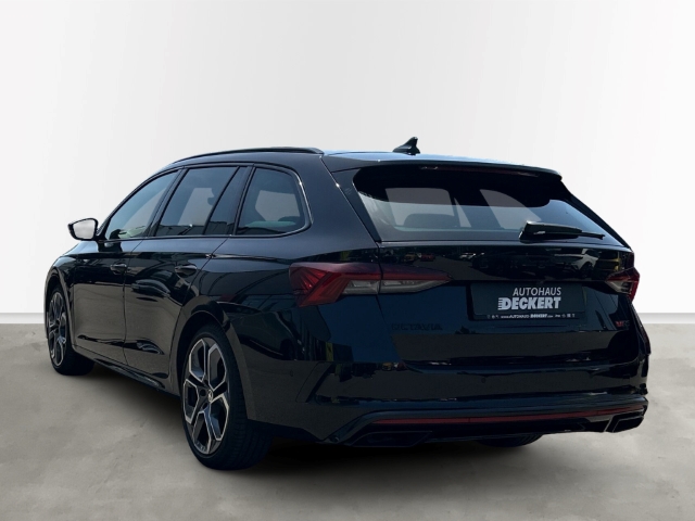 Fahrzeugabbildung SKODA Octavia Combi RS 4x4 AHK-klappbar Navi Digitales Cockpit Soundsystem LED Blendfreies Fernl.