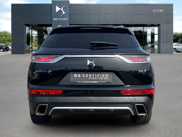 Fahrzeugabbildung DS Automobiles DS7 E-Tense 300 Rivoli 4x4 AHK Digitales Cockpit Soundsystem Klimasitze