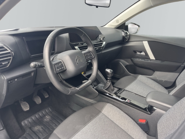 Fahrzeugabbildung Citroen C4 Feel LED Apple CarPlay Android Auto Mehrzonenklima DAB SHZ LenkradHZG Spurhalteass. - mit KI generiert/bearbeitet