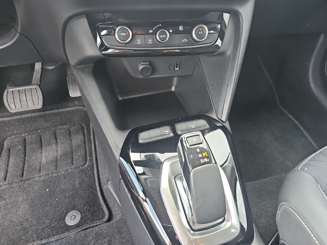 Fahrzeugabbildung Opel Corsa Electric First Edition OBC 1PH LED Apple CarPlay Android Auto Klimaautom Musikstreaming