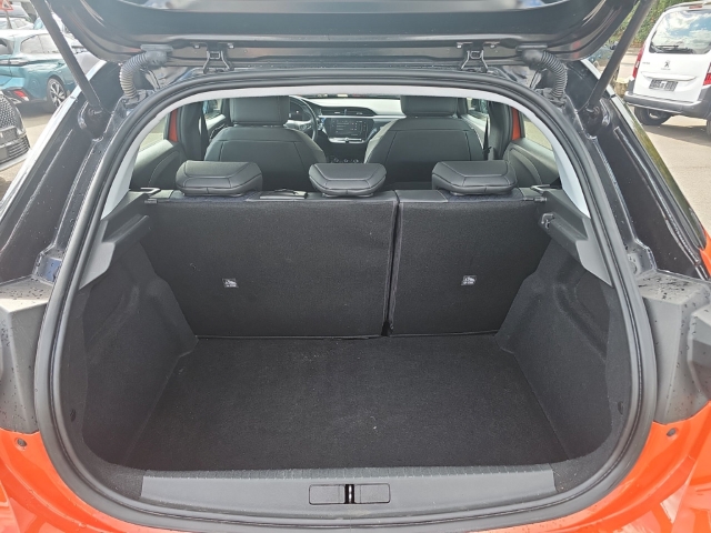 Fahrzeugabbildung Opel Corsa Electric First Edition OBC 1PH LED Apple CarPlay Android Auto Klimaautom Musikstreaming