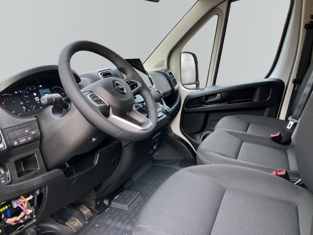 Fahrzeugabbildung Opel Movano Pritsche Doppelkabine 3,5t L4 AHK Navi Winter Techno Plus Worksite Visibility Paket