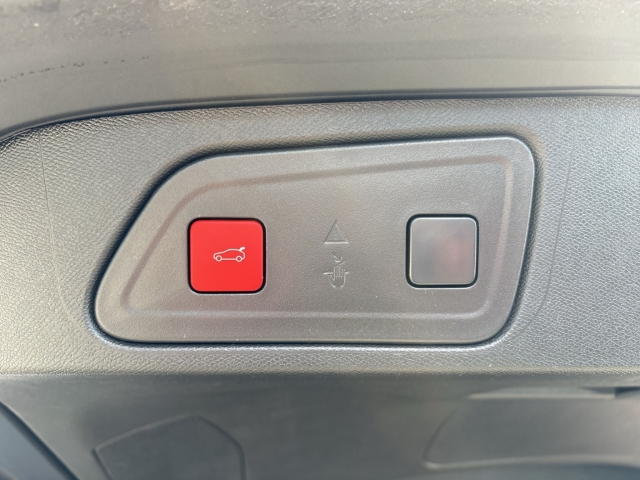Fahrzeugabbildung Citroen C5 Aircross Max 1.5 BlueHDi 130 EU6e EAT8