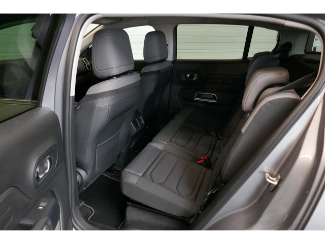 Fahrzeugabbildung Citroen C5 Aircross C-Series 360 Kamera LED Mehrzonenklima SHZ Keyless Totwinkelassistent - mit KI generiert/bearbeitet
