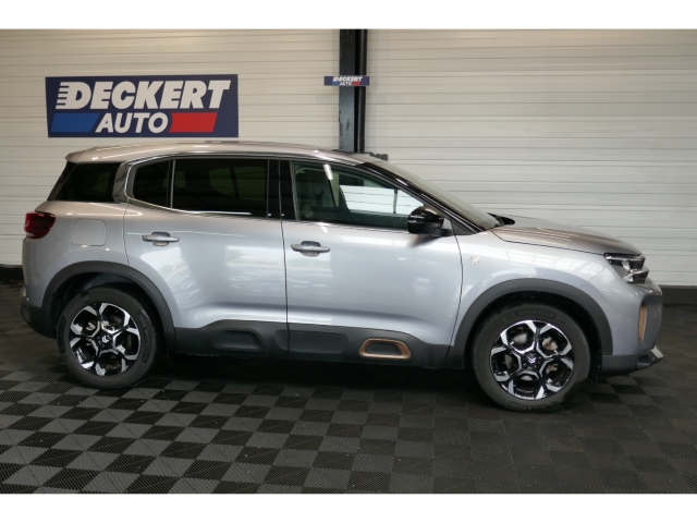 Fahrzeugabbildung Citroen C5 Aircross C-Series 360 Kamera LED Mehrzonenklima SHZ Keyless Totwinkelassistent - mit KI generiert/bearbeitet