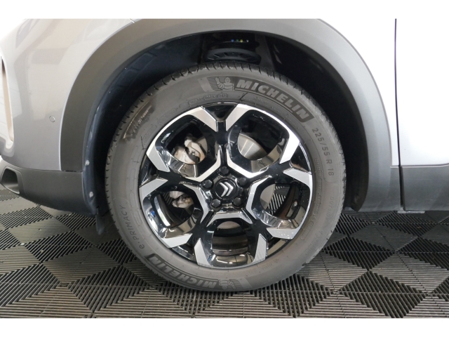 Fahrzeugabbildung Citroen C5 Aircross C-Series 360 Kamera LED Mehrzonenklima SHZ Keyless Totwinkelassistent - mit KI generiert/bearbeitet