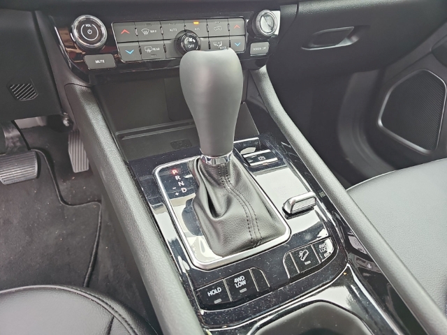Fahrzeugabbildung Jeep Compass Limited Plug-In Hybrid 4WD 1.3 EU6d Allrad Apple CarPlay Android Auto