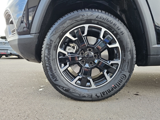 Fahrzeugabbildung Jeep Compass Trailhawk 1.3 PHEV MY 24 . Panodach Navi Leder digitales Cockpit