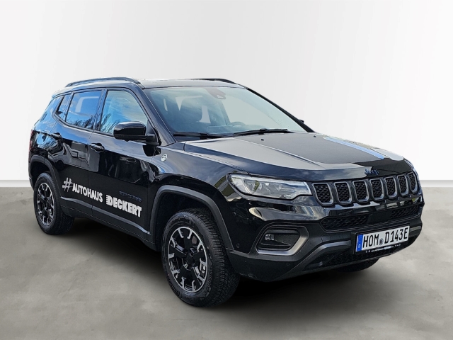 Fahrzeugabbildung Jeep Compass Trailhawk 1.3 PHEV MY 24 . Panodach Navi Leder digitales Cockpit