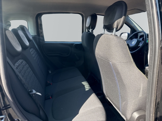 Fahrzeugabbildung Fiat Panda 1.0 Mild Hybrid EU6e, City Paket, Bluetooth, PDC - mit KI generiert/bearbeitet