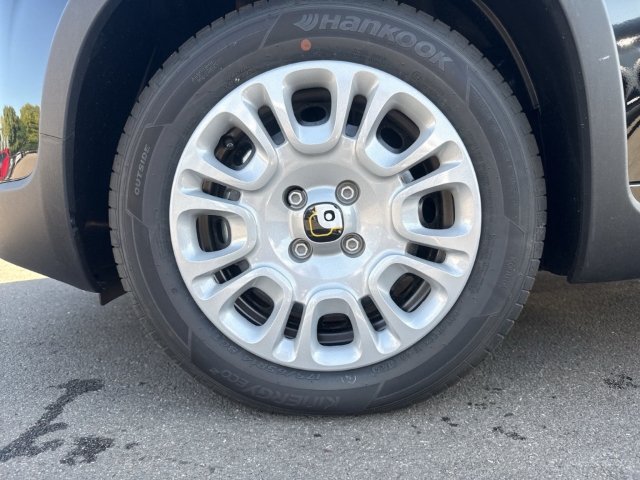 Fahrzeugabbildung Fiat Panda 1.0 Mild Hybrid EU6e, City Paket, Bluetooth, PDC - mit KI generiert/bearbeitet