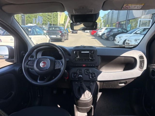 Fahrzeugabbildung Fiat Panda 1.0 Mild Hybrid EU6e, City Paket, Bluetooth, PDC - mit KI generiert/bearbeitet