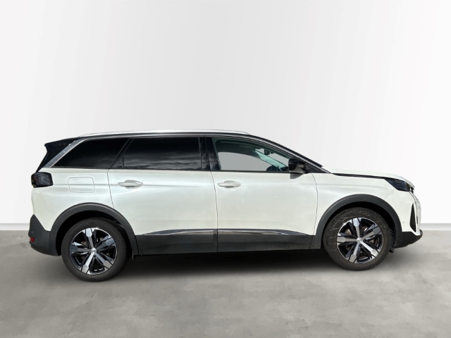 Fahrzeugabbildung Peugeot 5008 Allure Pack 1.5 BlueHDi Navi Digitales Cockpit 360 Kamera LED 2-Zonen-Klimaautom