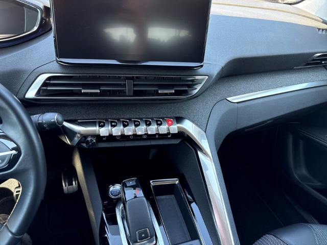 Fahrzeugabbildung Peugeot 3008 Allure Pack Navi Digitales Cockpit 360 Kamera LED ACC Apple CarPlay Android Auto