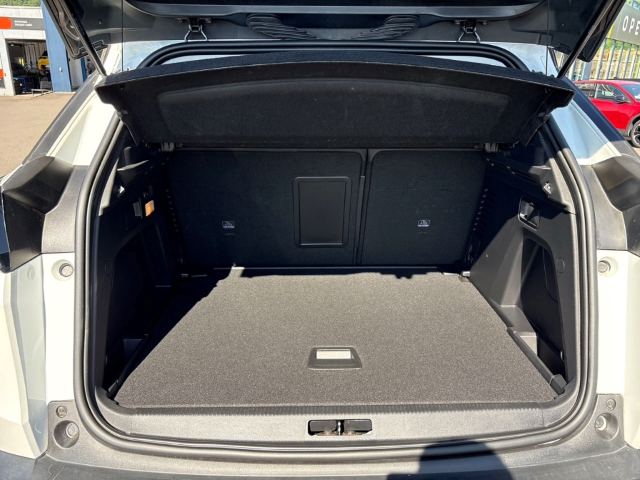 Fahrzeugabbildung Peugeot 3008 Allure Pack Navi Digitales Cockpit 360 Kamera LED ACC Apple CarPlay Android Auto