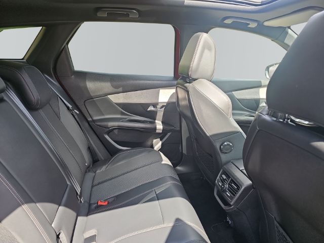 Fahrzeugabbildung Peugeot 3008 Hybrid 225 GT Plug-In Hybrid El. Panodach Navi Digitales Cockpit LED ACC Apple CarPlay