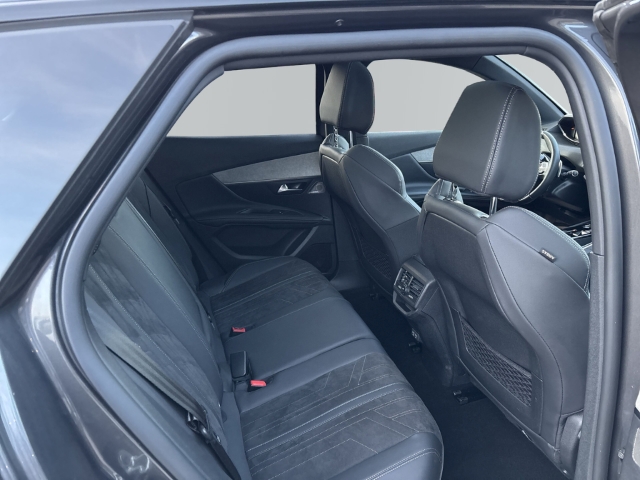 Fahrzeugabbildung Peugeot 3008 GT El. Panodach Navi Leder Digitales Cockpit Soundsystem Nachtsichtass. 360 Kamera
