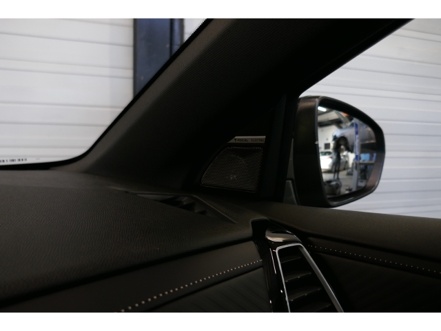 Fahrzeugabbildung DS Automobiles DS7 DS Opera AHK Panorama Leder Digitales Cockpit Memory Sitze Soundsystem - mit KI generiert/bearbeitet