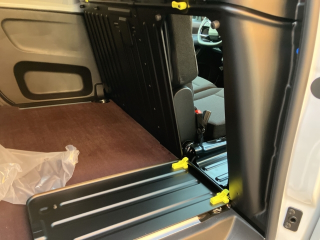 Fahrzeugabbildung Fiat Doblo Kastenwagen XL 1.5 Diesel 130 PS, AT, Winter, Magic Cargo, RFK
