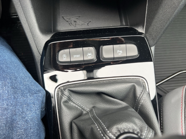 Fahrzeugabbildung Opel Mokka GS Digitales Cockpit LED Blendfreies Fernl. Kurvenlicht Apple CarPlay Android Auto