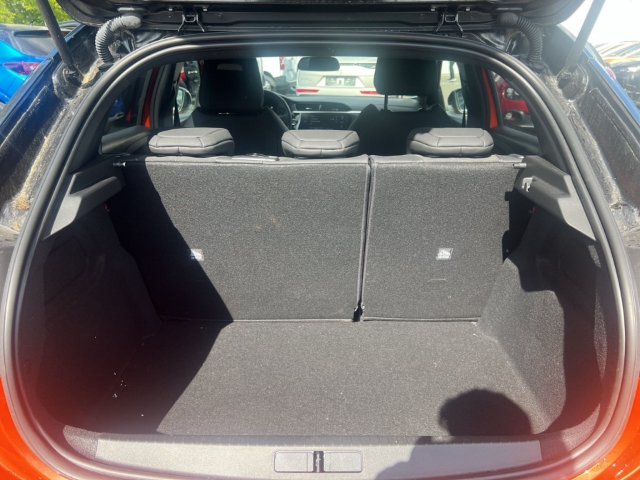 Fahrzeugabbildung Opel Corsa Ultimate Navi Leder Massagesitze LED Blendfreies Fernl. Kurvenlicht Apple CarPlay
