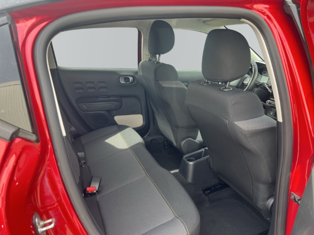 Fahrzeugabbildung Citroen C3 Shine Navi LED Klimaautom DAB SHZ Keyless Spurhalteass. Verkehrszeichenerk. Rückfahrkam.