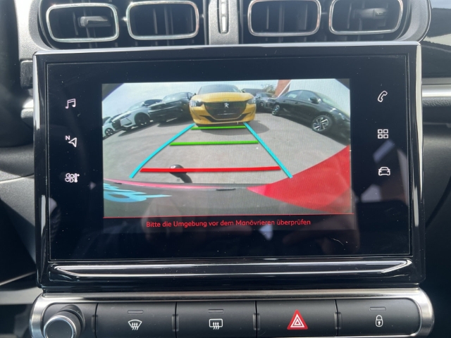 Fahrzeugabbildung Citroen C3 Shine Navi LED Klimaautom DAB SHZ Keyless Spurhalteass. Verkehrszeichenerk. Rückfahrkam.