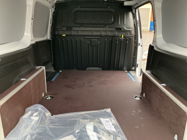 Fahrzeugabbildung Fiat Doblo KAWA L2 Heavy 1.5 BlueHDi 100 PS, Schalter, Techno, Magic Cargo
