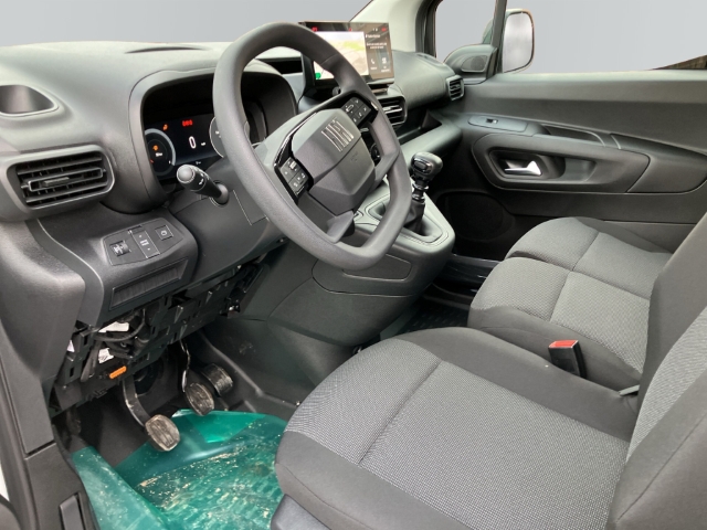 Fahrzeugabbildung Fiat Doblo KAWA L2 Heavy 1.5 BlueHDi 100 PS, Schalter, Techno, Magic Cargo