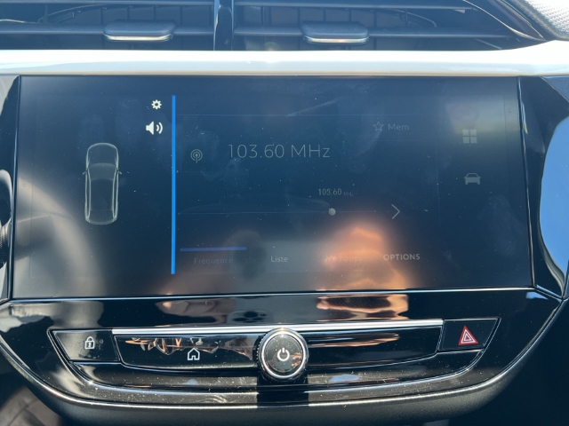 Fahrzeugabbildung Opel Corsa GS AWR LED ACC Apple CarPlay Android Auto DAB SHZ LenkradHZG Totwinkelassistent