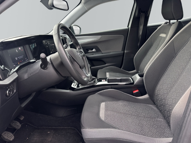 Fahrzeugabbildung Opel Mokka Enjoy Digitales Cockpit LED Apple CarPlay Android Auto Musikstreaming DAB Ambientebeleuchtung
