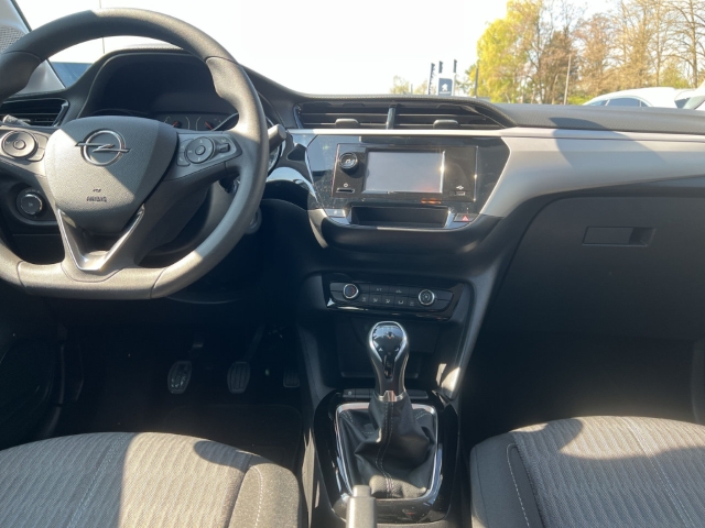 Fahrzeugabbildung Opel Corsa Edition LED Apple CarPlay Android Auto Musikstreaming DAB Spurhalteass. Fernlichtass.